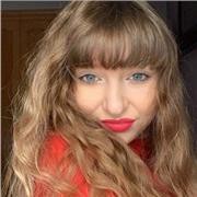 Mucha paciencia , responsable y con muchas ganas de enseñar